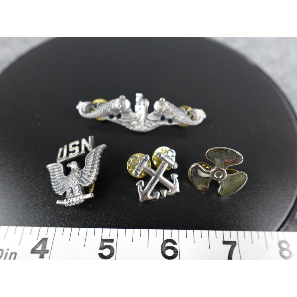 US Navy Submariner Pilot Propeller Anchor Pin Set Military Insignia